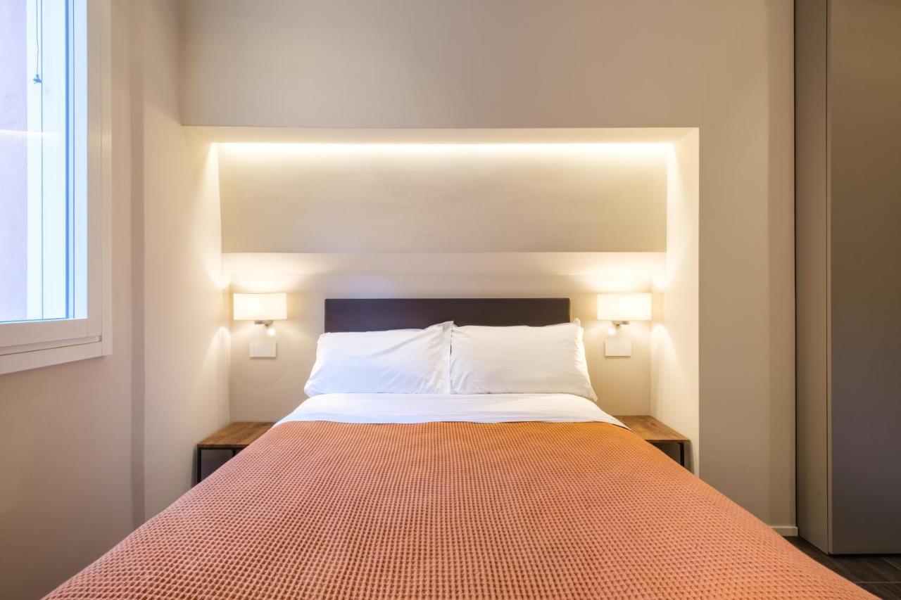 Golden Suite By Studio Vita Bologna Kültér fotó